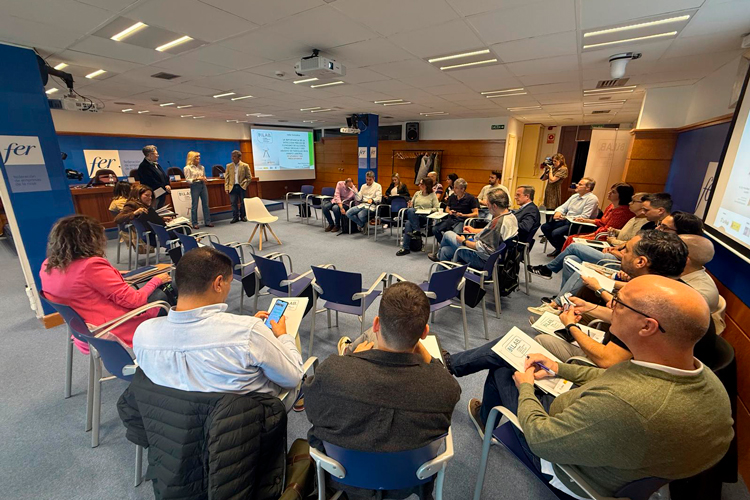 MÁS DE 100 PROFESIONALES PARTICIPAN EN BILAB 2025, EL PRIMER FORO RIOJANO SOBRE SALUD, BIENESTAR Y ADICCIONES EN EL ÁMBITO LABORAL